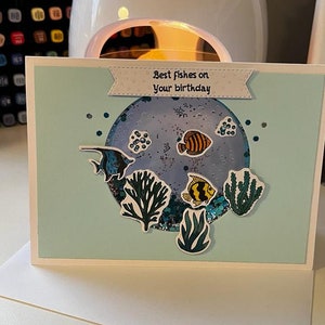 Os melhores peixes para o seu aniversário! Cartão comemorativo 3D com efeito de aquário!