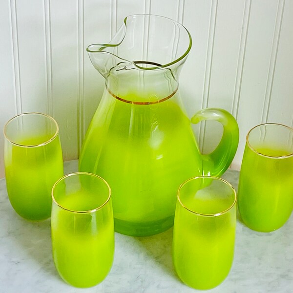 Vintage Blendo Green Frosted Pitcher And Glass Set - Gold Trim - Barware - Bar Glasses - Glassware