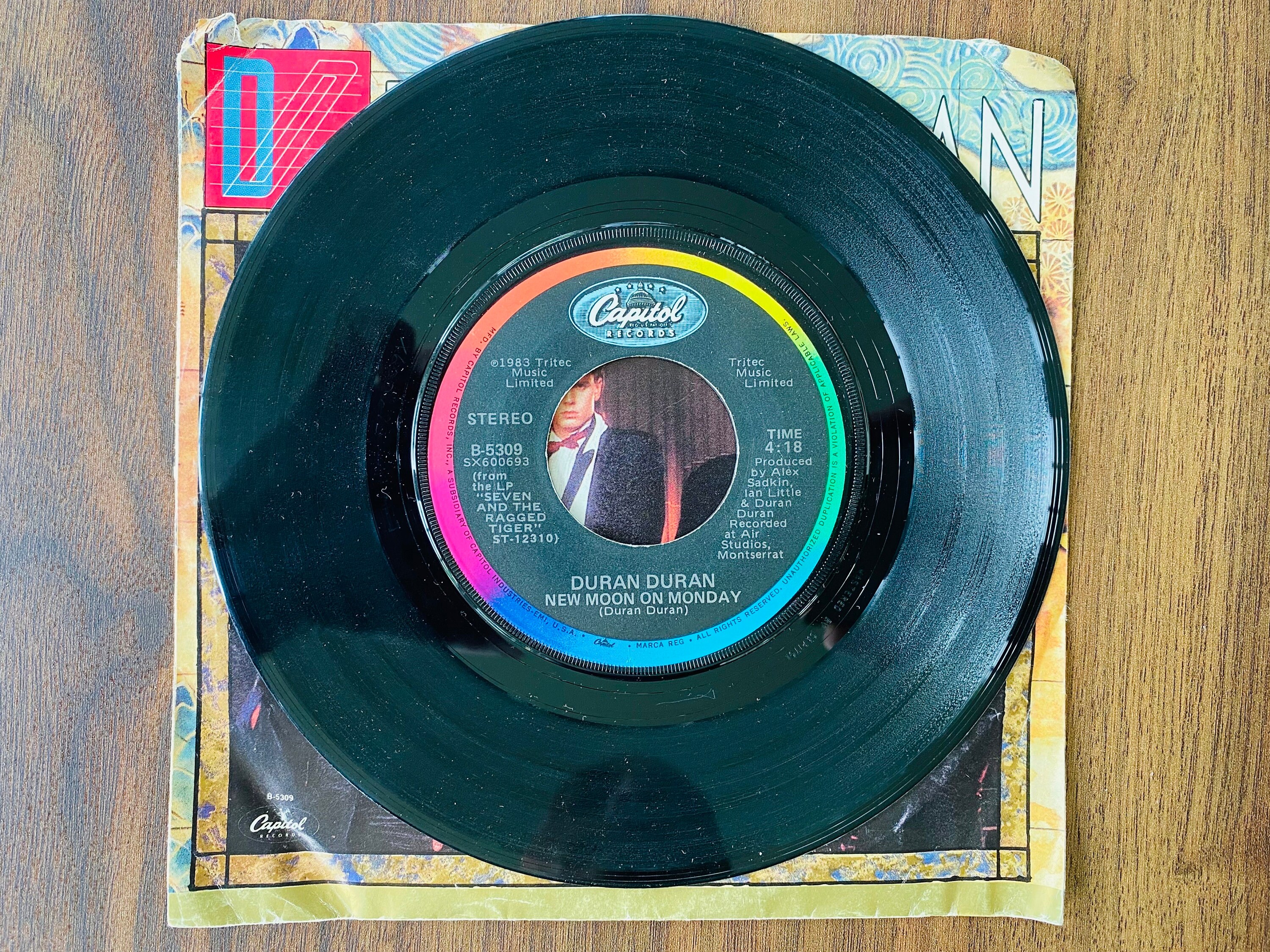 デュランデュラン　リオ＋ラグドタイガーLP＋ニュームーン DURAN DURAN 45 SINGLE VINYL ,NEW MOON ON MONDAY / TIGER