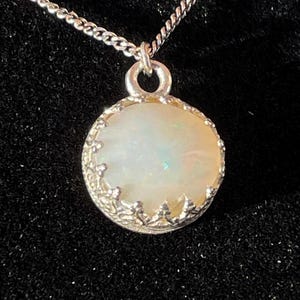 Ethiopian opal round filigree set 925 solid silver on 1.2mm curb chain