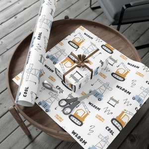 Milieuvriendelijk inpakpapier voor de bouw van kinderen, cadeauverpakking met jeugdcontractiefeest, vrachtwagencadeauverpakking, graafmachine verjaardagscadeauverpakking