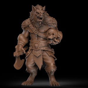 Peut inclure: Figurine marron détaillée d'une créature ressemblant à un loup-garou, tenant un crâne et une hache. La figurine a une expression féroce, avec des détails de fourrure et d'armure. Thème fantastique ou jeu.