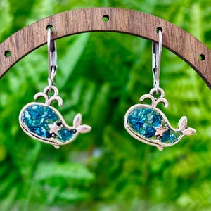 Whale Earrings, Ocean Animal Jewelry, Nautical Sea Life Earrings, Marine Biology Gift, Whale Lover Jewelry, Coastal Beach Earrings