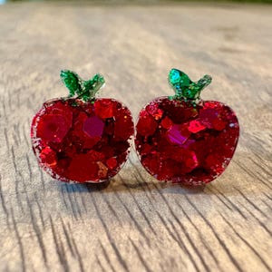 Roter Apfel Ohrstecker, Glitzer-Harz-Frucht-Ohrringe, einzigartiger Apfel-Schmuck, Geschenk für die Wertschätzung des Lehrers, lustige Ohrstecker