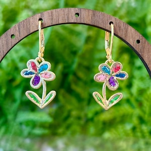 Real Colorful Flower Earrings, Real Dried Flower Earrings, Natural Inspired Jewelry, Cute Floral Jewelry, Handmade Resin Jewelry