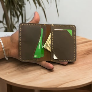 Carteira Slim Front Pocket feita à mão, The Wilder Slim Wallet, capa para cartão de couro antigo, porta-cartões minimalista personalizado, presente de aniversário