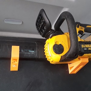 Soporte de pared para motosierra Dewalt / impreso en 3D