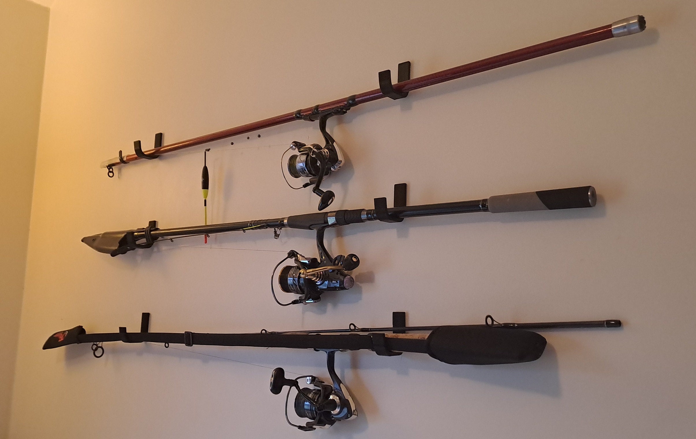 Fishing Pole Wall Hanger Ceiling Mounted Organizer Stand Baltic Birch Rod  Stand for 5 Poles Fishing Gear Display Pole Rack 
