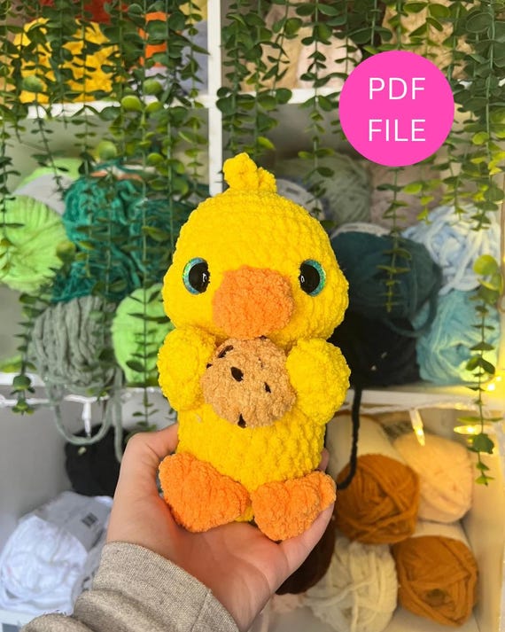 Cookie the Baby Duck Crochet Pattern