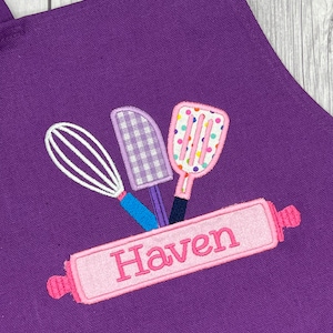 Personalized Child Apron, Kids Chef Apron, Boy or Girl Chef Apron, Baking Apron for Child, Custom Child Apron, Lightweight Adjustable Apron
