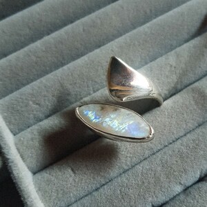Bold Handmade Crystal Ring Unique Design for Modernist and Abstract Jewelry Lovers, Chunky Statement Graduation Ring, Handcrafted Design