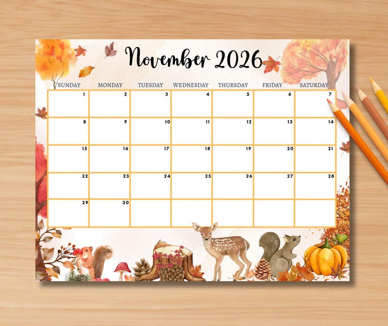 Puede incluir: Un calendario de noviembre de 2026 con tem&aacute;tica oto&ntilde;al. El calendario presenta un dise&ntilde;o de acuarela con hojas, &aacute;rboles, un ciervo, una ardilla y una calabaza de color naranja y marr&oacute;n. L&aacute;pices de colores a la derecha.