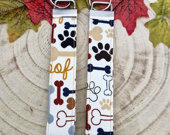 Paw print wristlet for keys, dog wristlet keychain, fabric wrislet.