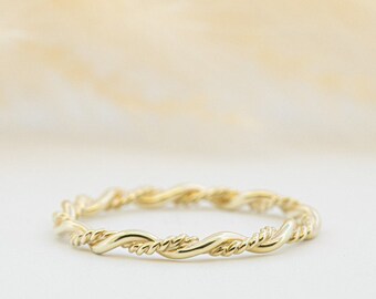 Cord ring "Emily" engagement ring • braided ring • insert ring • insert ring • yellow gold 585 • 1.9 mm • polished