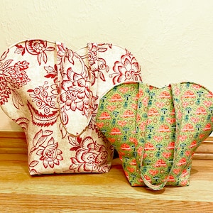 Heart Tote Bag Sewing Pattern, DIY Craft Project, Heart-Shaped Purse