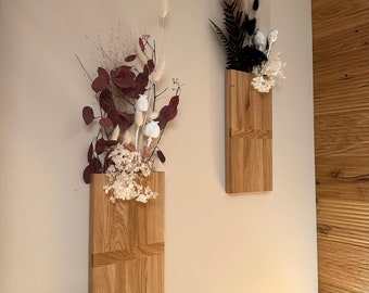 Wall vase made of oak wood, wall decoration, wall pocket for dried flowers, wall decorative object