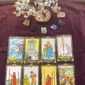 Qui vient vers vous ? - Qui entre dans votre énergie ? - Lecture détaillée et intuitive des cartes de tarot - Amour, carrière, amitié