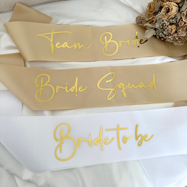 theBRIDESBOXX JGA Écharpes Bride to be Bride Squad Team Mariée Demoiselles d'honneur Ensemble Enterrement de vie de jeune fille Champagne Beige