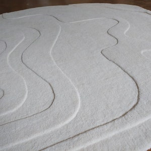 handmade designer odd shape area rug for living room bedroom , modern abstract  NewZealand wool rug