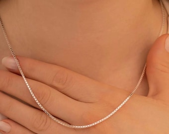 スターリングシルバーボックスチェーンネックレス、イタリア製ベネチアンスクエアチェーン（1.50 mm）、