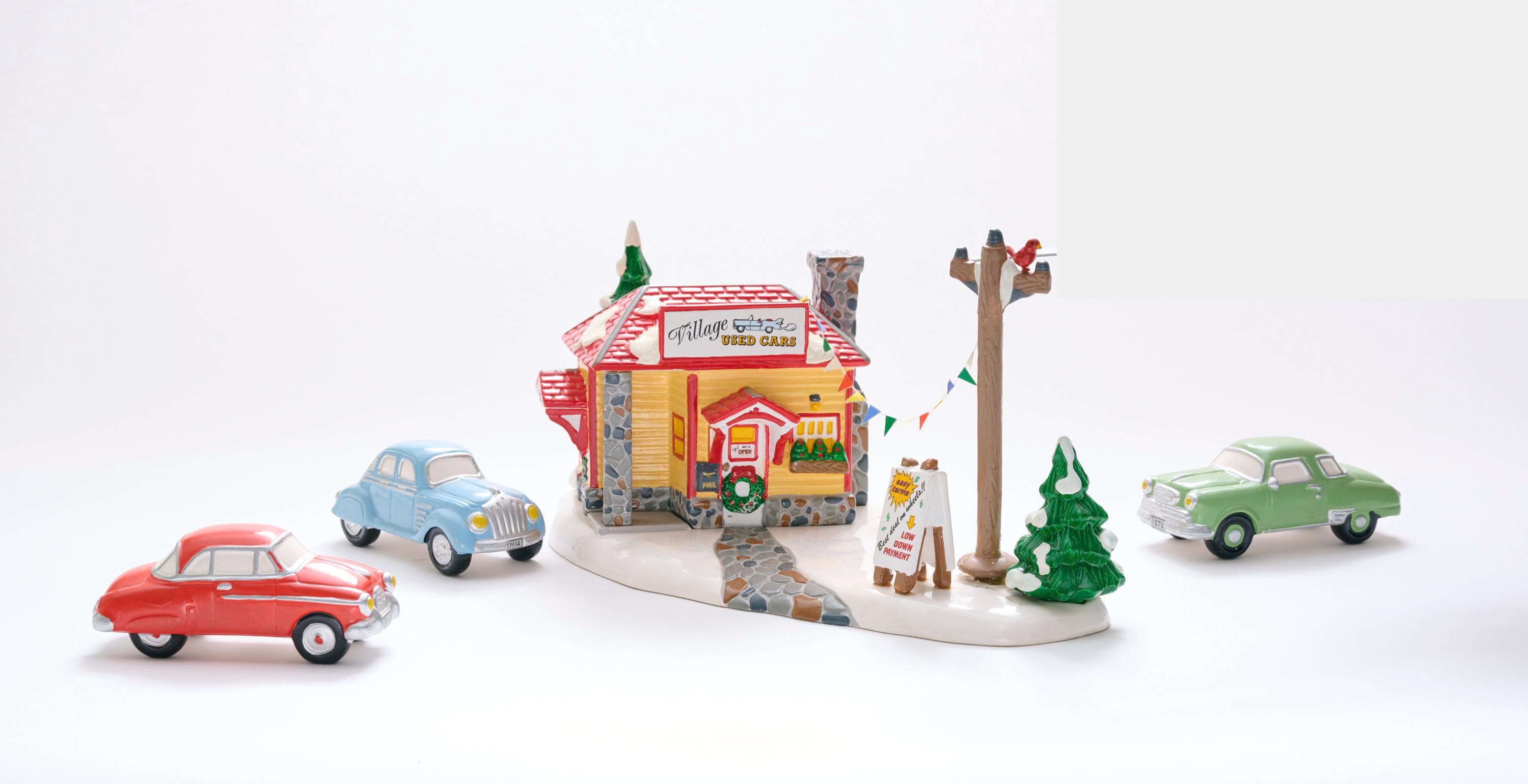 置物 Department 56  Village used car Department 56 - the Original Snow Village - Village Used Car Lot