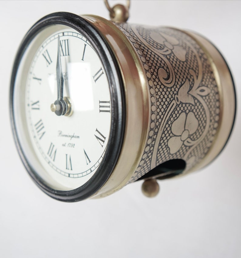 Classic Antique Style Brown Brass Table Clock,metal Analog Wall Clock