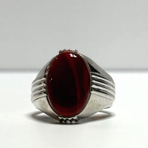 Handmade Red Agate Aqeeq Ring: Sterling Silver Gemstone