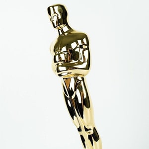 Oscar, the golden statuette coveted by Hollywood 