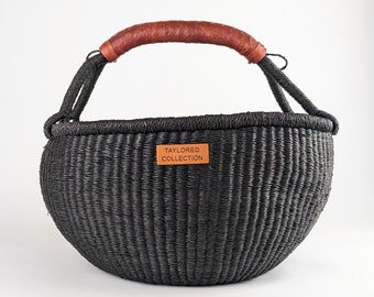 Large Bolga Basket with Leather Handle | Storage Basket | Grocery Bag | Woven Market Basket | Fruit Basket | Toys | Basket | Dog Toy Basket