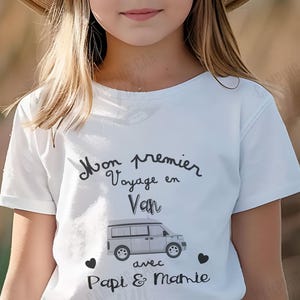 Personalized van t-shirt for children: &quot;My first trip in a van with grandpa and grandma.&quot; Also available on bodysuits and sweatshirts.