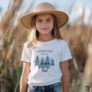 Personalized baby or child vanlifer T-shirt &quot;I can&#39;t, I&#39;m leaving in a van&quot; in cotton. Personalize the design of the van, van, or caravan