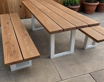 Solid wood outdoor garden table in oak and walnut, wooden table with metal frame, made to measure, customizable, modern, garden dining table