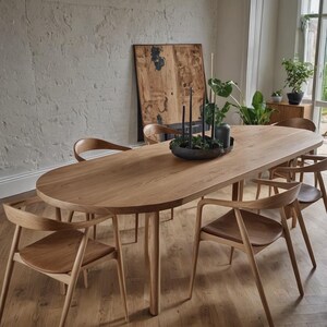 vergadertafel / massief houten tafel / kantoor tafel / massief hout / echt houten tafel / eettafel