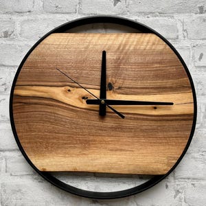 Minimalist Metal Wood Wall Clock, Large Modern Wall Clock, Industrial Unique Clock for Farmhouse & Livingroom Wall, Rustic Home Office Decor