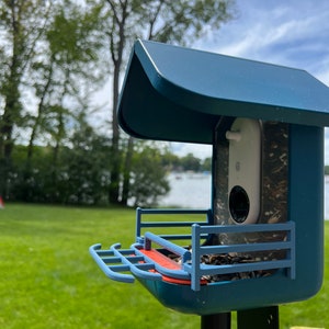 Country Fence & Double Perch for Bird Buddy Feeder (Medium Blue)