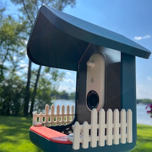 Picket Fence Accessory for Bird Buddy Feeder (White)