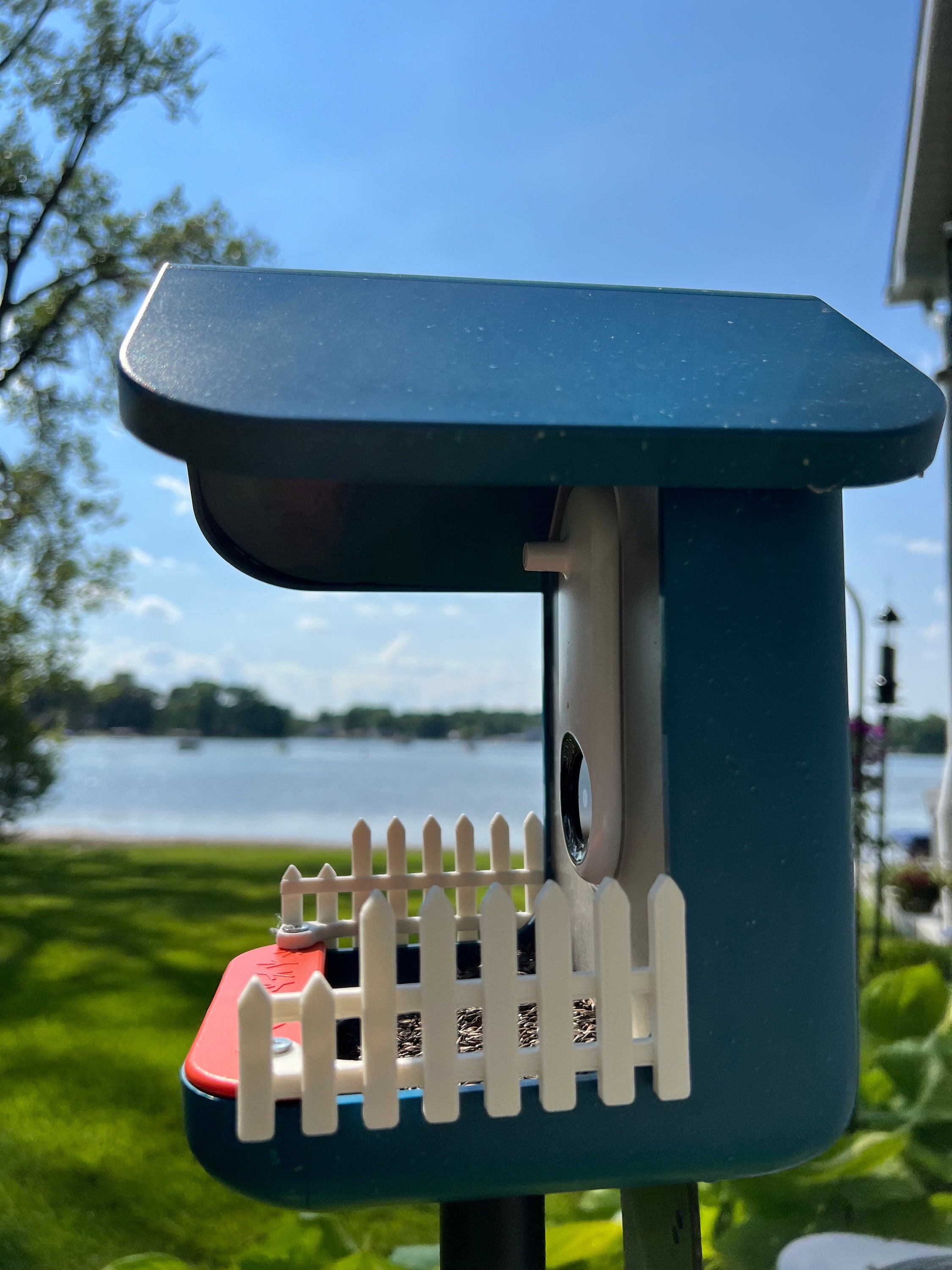 3D Printed Bird Buddy Perch & Picket Fence Modifications – Charming Terrain