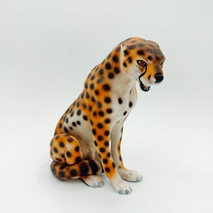 Small Italian Mid-Century Modern Ceramic Cheetah Sculpture Matte Finish 1970s