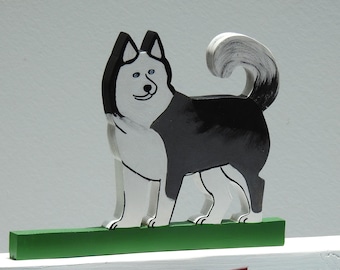 Buzón Husky - Buzón de madera estilo chalet con remate - Amor de cachorros - Malanut - Adorno de buzón personalizado - Chow Hound - Perro de trineo