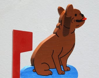 Buzón Frenchie - Buzón de madera estilo chalet con adorno superior - Amor de cachorro - Adorno de buzón personalizado - Chow Hound - Bulldog miniatura