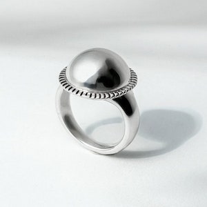 Modern Estonian Sõlg Ring