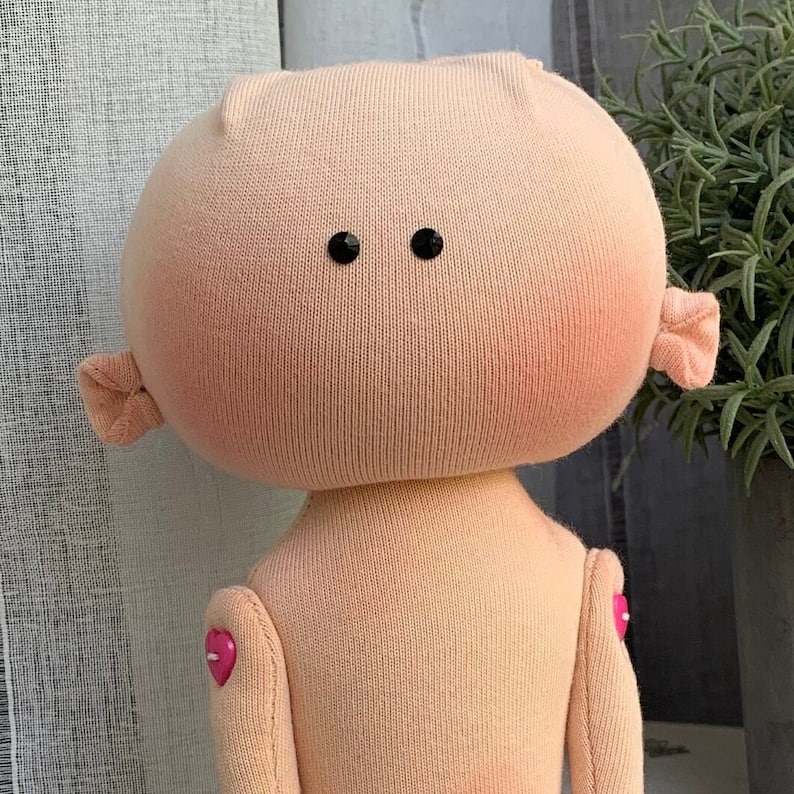 PDF Patrón y guía paso a paso 55 páginas para un cuerpo anatómico de muñeca de trapo Tilda de 28-30 cm. Patrón de muñeca y tutorial. imagen 4