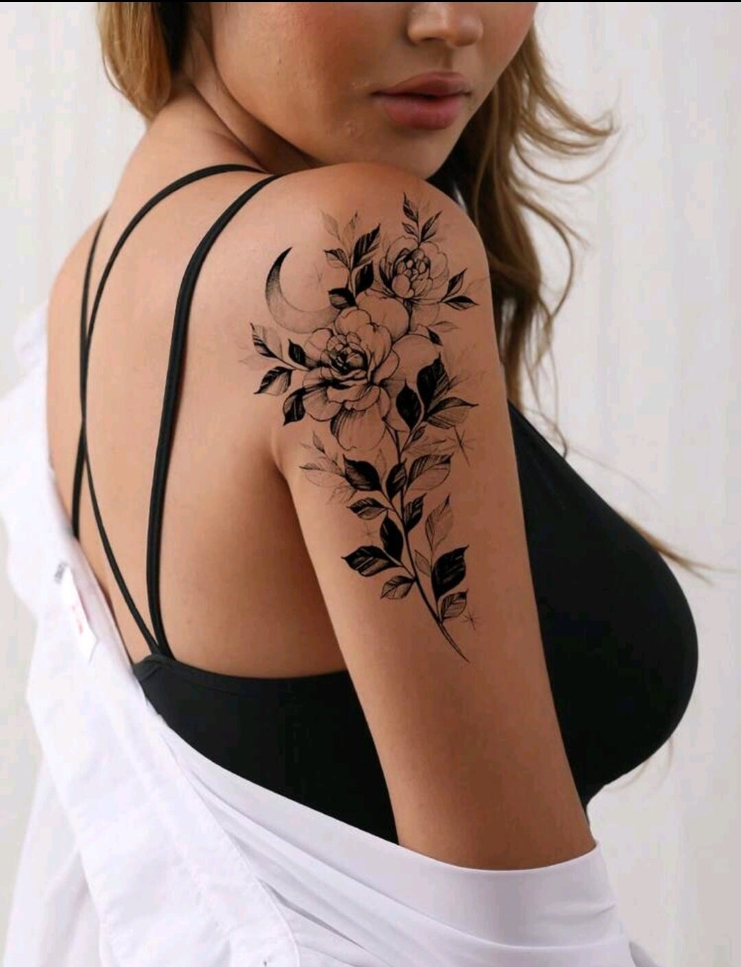 Closeup henna tattoo on womans shoulder Stock Photo  Alamy