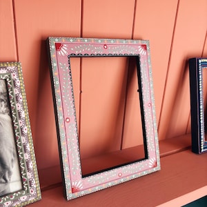 Handpainted 7x5 Picture Frame | Unique Patterned Design | Preloved Upcycled Frame