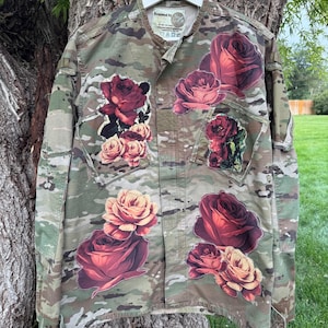 Upcycled Camo Light Army Red Rose Shabby Rustic Oversized Jacket: Comfortable, coat, Boho