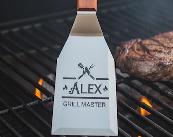 Personalized BBQ Spatula – Engraved Grill Tool Hardwood Handle – Custom Grilling Gift for Dad, Father's Day, Anniversary Gift