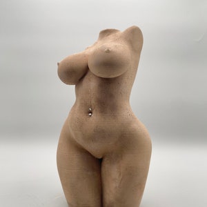 Customizable Concrete Woman Torso Statue 18cm Tall  | 6.5in Tall Curvy Goddess Sculpture| Body Shaped Art | Bookend Gift For Her