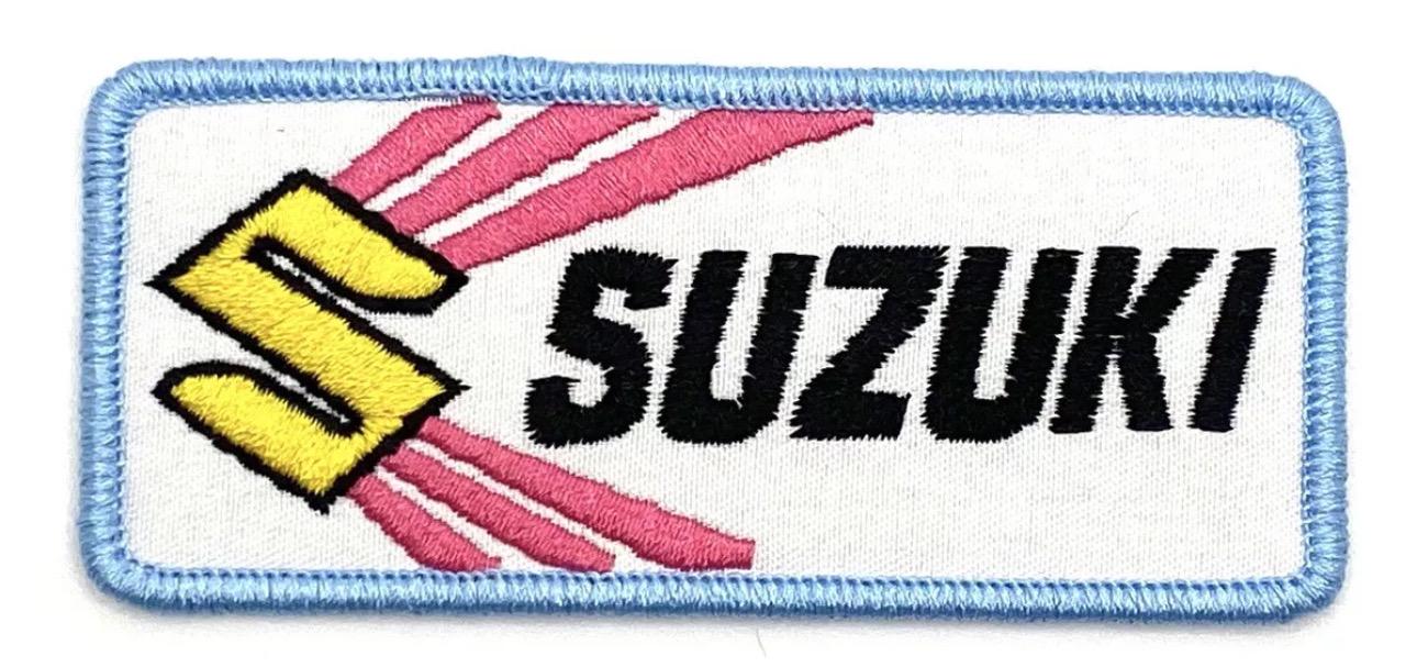 Écusson Brodé à Thermocoller Ou à Repasser Avec Logo Cars (9,9 X 7,1 Cm