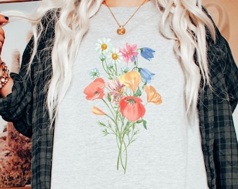 Wild Flowers Shirt, Wildflower T-shirt,, Floral T-shirt, Flower Shirt, Floral Tee, Gift for Her, Ladies Shirts, Best Friend Gift