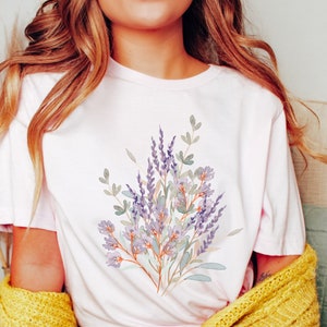 Wild Flowers Shirt, Wildflower Tshirt,, Floral T-shirt, Flower Shirt, Floral Tee, Gift for Her, Ladies Shirts, Best Friend Gift